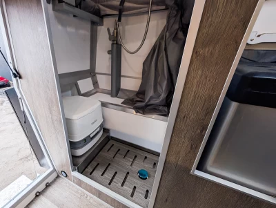 Interior-10